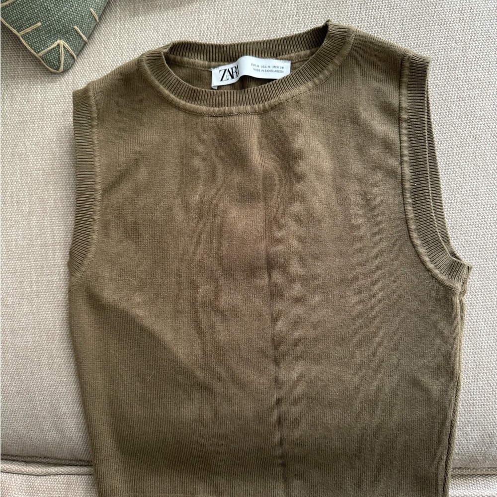 Zara cropped sleeveless sweater